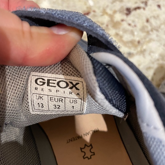 Geox boys running shoes, respira - blue and orange US size 1 sneakers - Picture 8 of 8